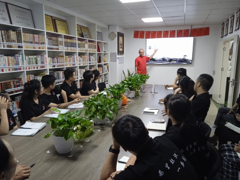 图片关键词